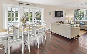 Casa Arena Relaxing Beach House w/ Patio